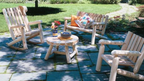 Breaking Down Patio Furniture So You Can Choose the Best Material