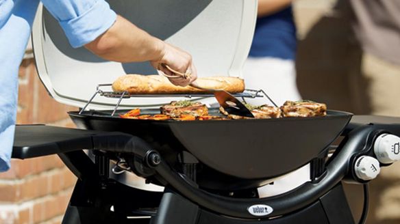 6 Questions to Ask Yourself Before Choosing an Outdoor Grill